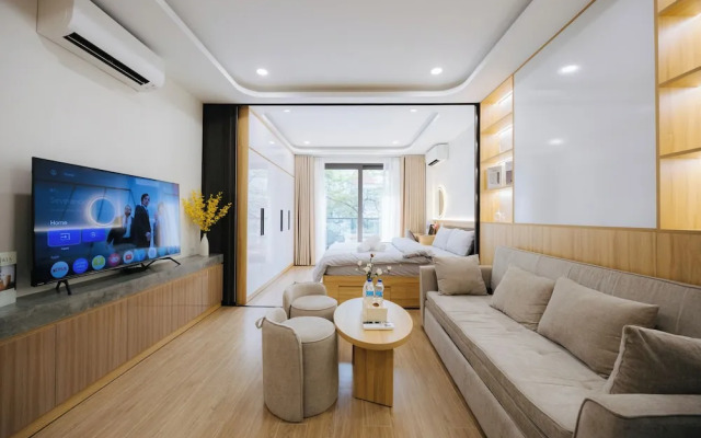 Wisteria Luxury Apartment