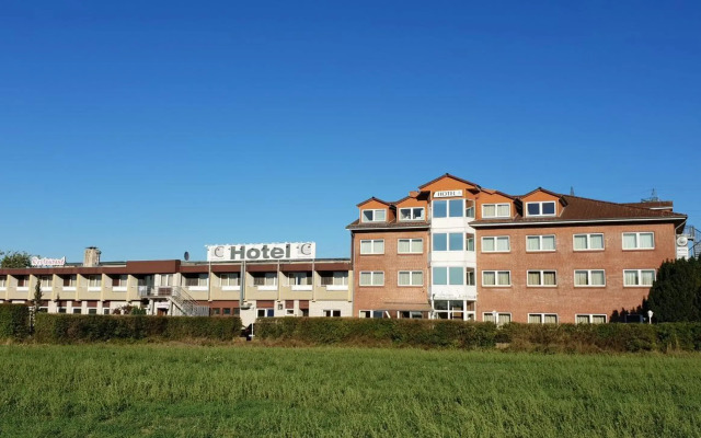 Confour Hotel