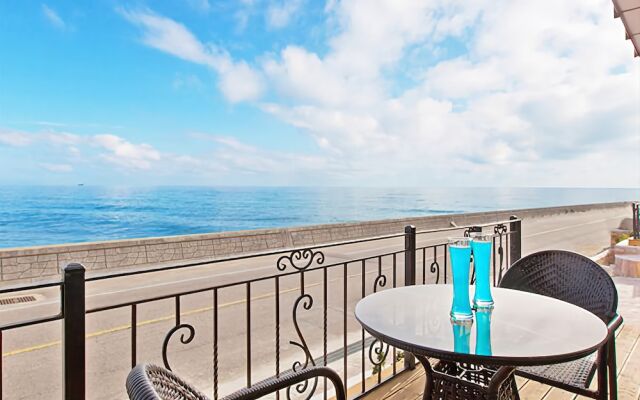 Yeongdeok Etermo Pension