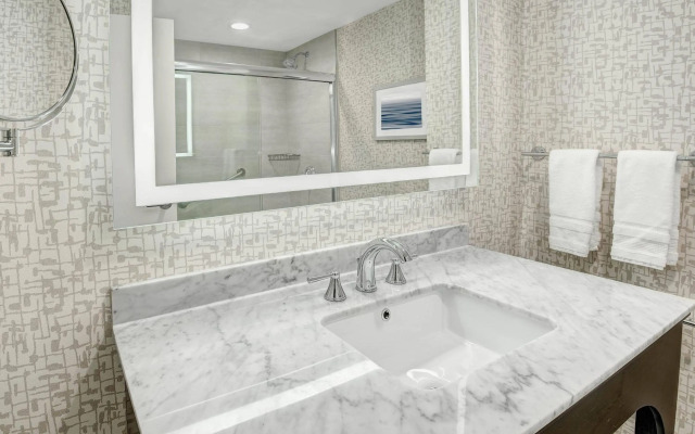 Sheraton Eatontown Hotel