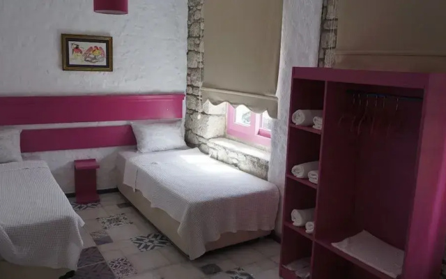 Aladam Otel