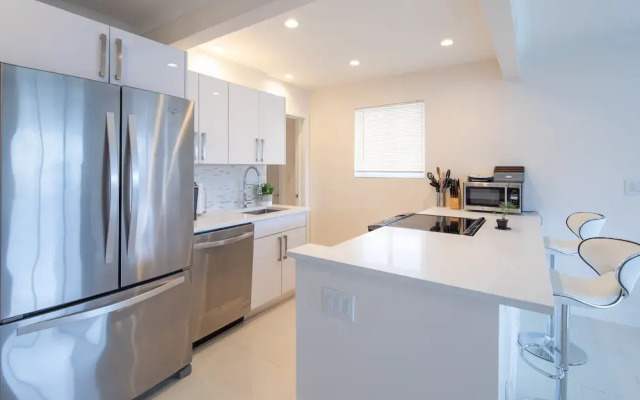 Pompano Suites by the Beach