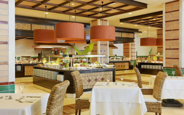 H10 Estepona Palace Hotel