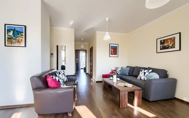 P&O Apartments Cybernetyki 3