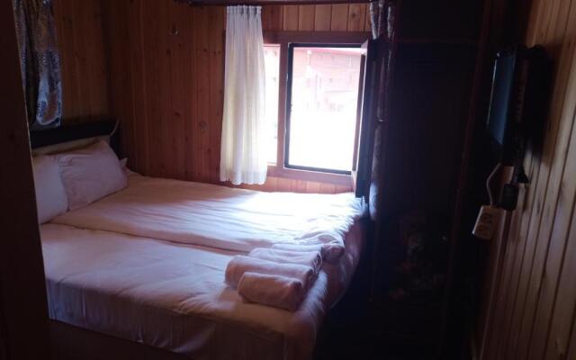 Ferah Otel
