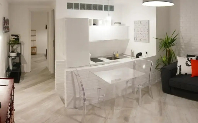 Les Suites Di Parma