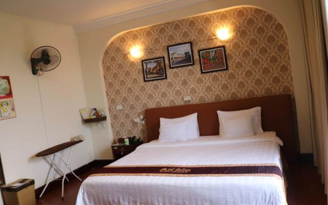 A25 Hotel - 45B Giang Vo