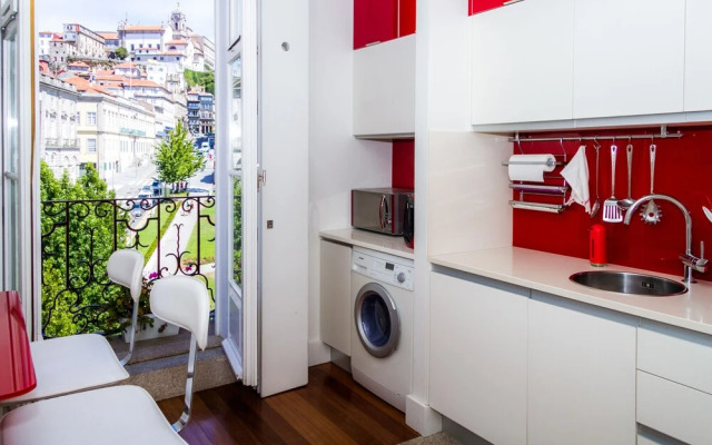 Liiiving Porto Ribeira Boutique Apartment