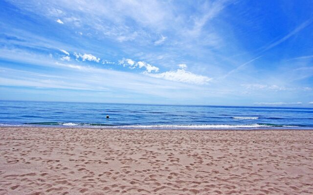 1100 Beachfront 1.Line Villa Marbesa Large Garden-Pool