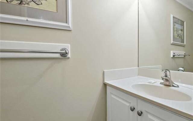 Island Club 151 - One Bedroom Condo