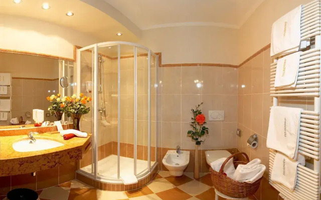Wohlfühl & Genusshotel Felsenhof - Ihr 4* Hotel in Bad Kleinkirchheim, Kärnten