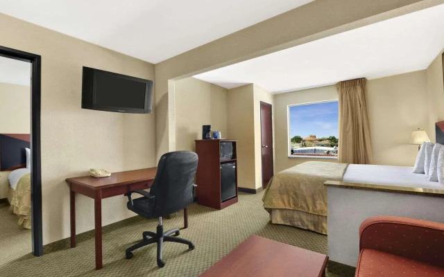 Baymont by Wyndham Marrero