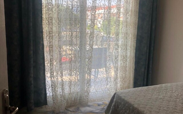 Cozy Flat With Shared Pool and Balcony in Dalaman