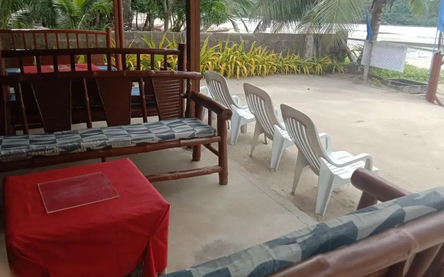 Bucana beachfront guesthouse