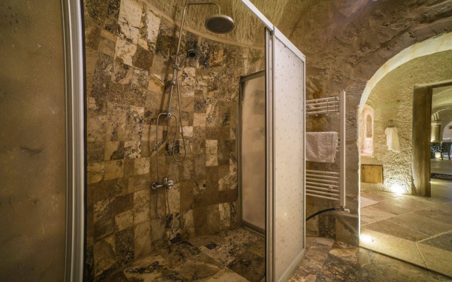 The Village Cave Hotel