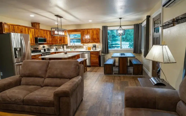 Ouray RV Park & Cabins