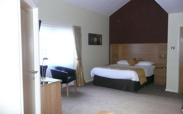 The Old Ginn House Inn