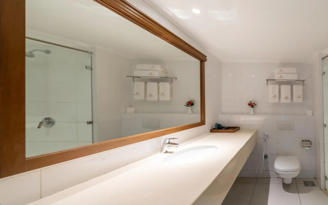 PrideInn Paradise Beach Resort & Spa Mombasa