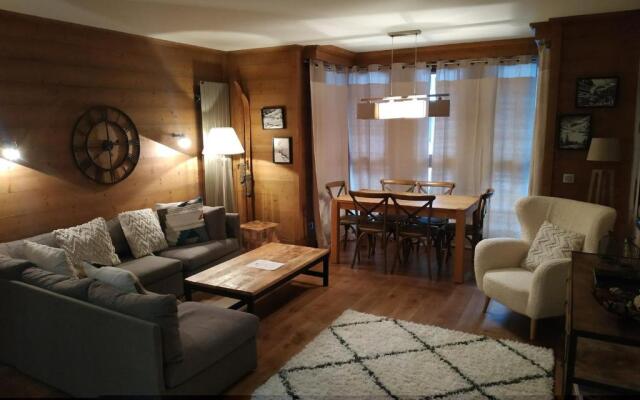 Appartement Val-d'Isère, 3 pièces, 6 personnes - FR-1-519-1