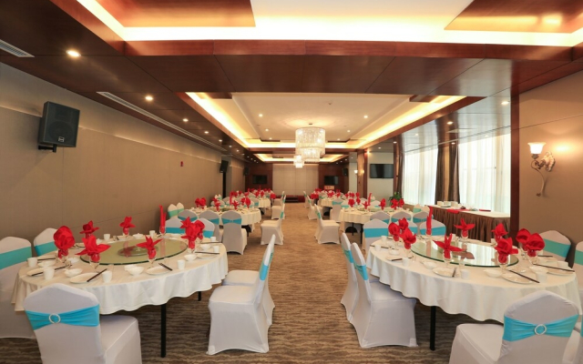 Taoyuan Jiari Jiudian