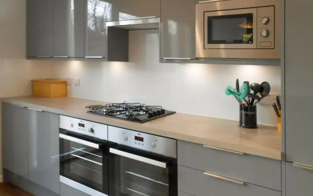 Sunnybank House in North Epsom