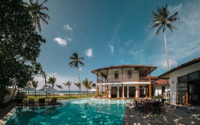 Family Beach Villa Located On An Incredible Beach