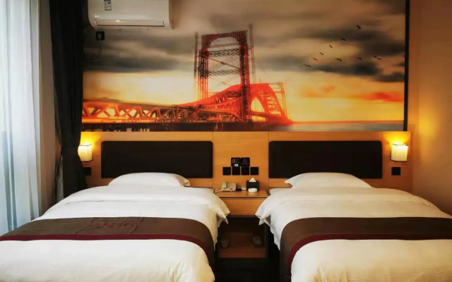 Thank Inn Hotel Shanxi Weinan Huayin City Huashan Scenic Yuquan Road