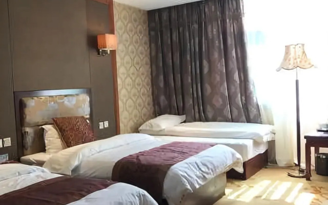 Sunlight Holiday Big Hotel