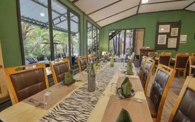 Wilderness camp Resort Pench