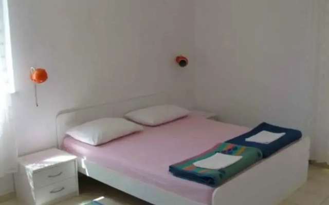 Apartments Boguvila - Two-bedroom Economy Apartment With Terrace -