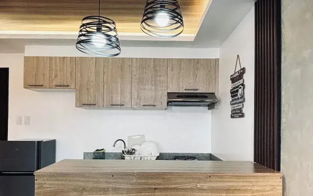 A Smooth & Cozy City Loft