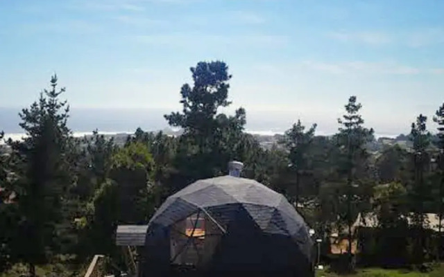 Lemudomos Lodge & Glamping