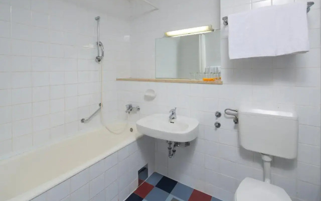 Solaris Naturist Residence