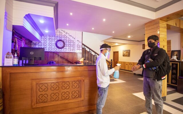 WOW STAYZ2 Hotel The Lodge
