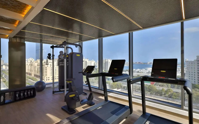 Tumbi  Dubai The Palm, Tapestry Collection by Hilton