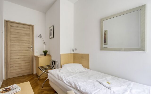 404 Rooms Obrzezna Mokotow