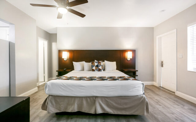 Hollywood Beach Hotels