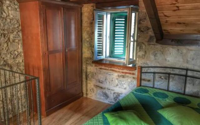 Apartments Nenad Split