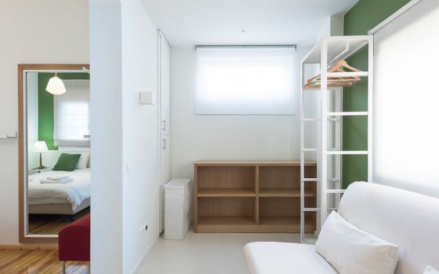 Thessaloniki Seaside Apartment A&B