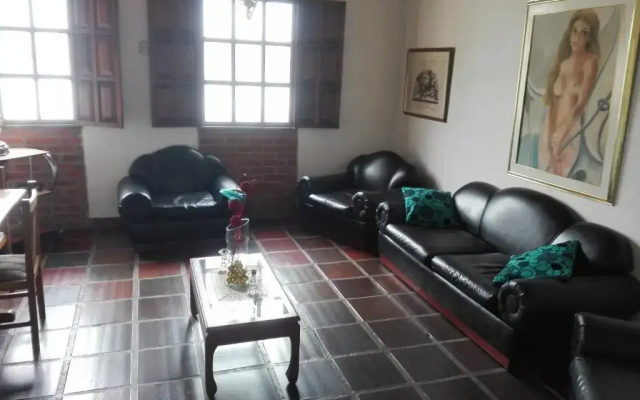 Hotel Alcarraza