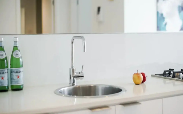 Apartment2c - Metro
