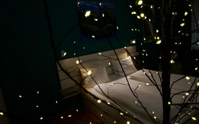 Standard Apartment by Hi5 - St. King street 16.