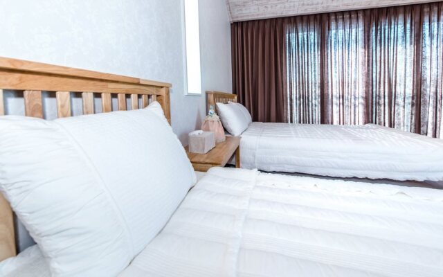 Margarret Pension and Antique Cafe