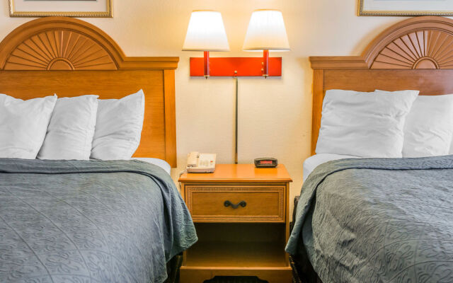Quality Inn