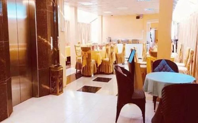 C & Y Hotel
