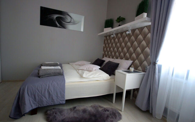 Rainbow Apartments 2