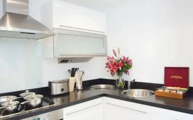 Manchester: Blue Rainbow Apartments