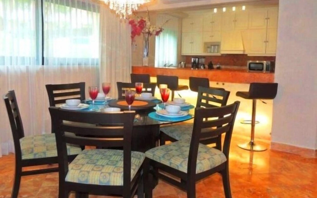 Casa Judy by Villas HK28