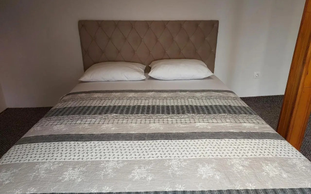 Guest House Cvijeća