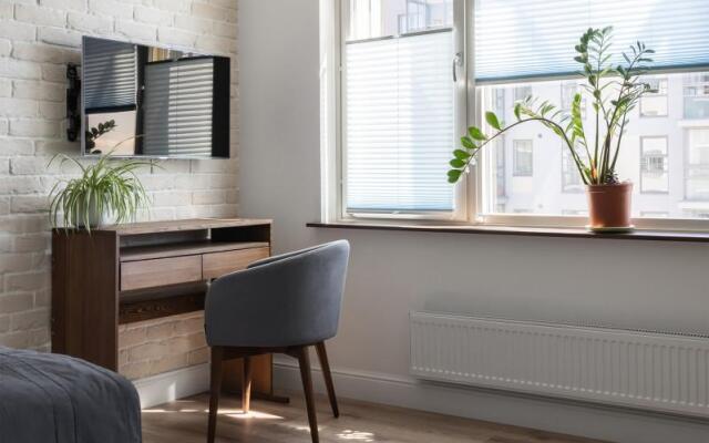 APARTURA (АПАРТУРА) на проспекте Аптекарский 18